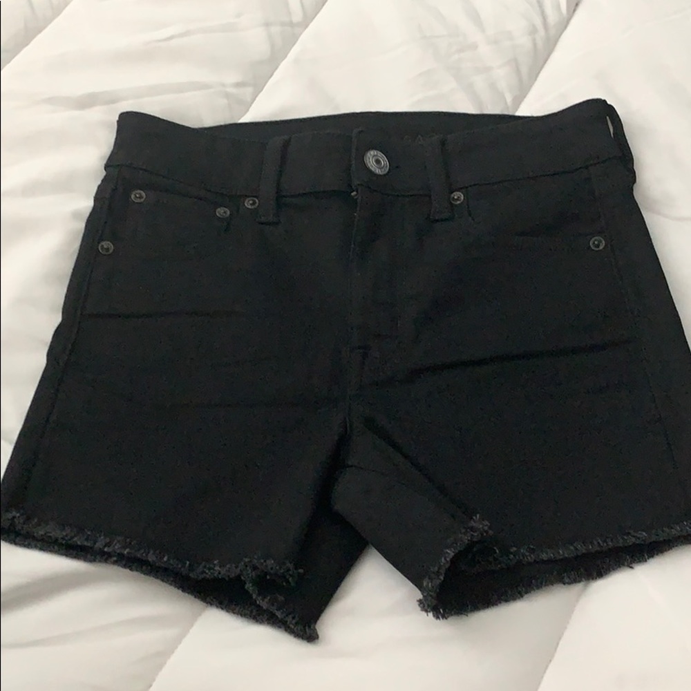 American Eagle Midi Length, High Waisted Shorts!